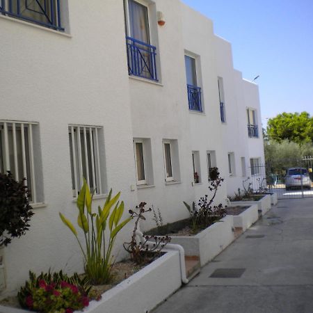 Blue Oasis Gardens Apartment Limassol Exterior photo