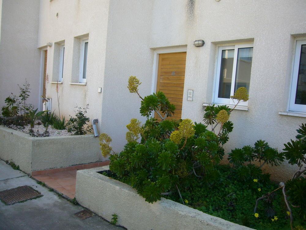 Blue Oasis Gardens Apartment Limassol Exterior photo