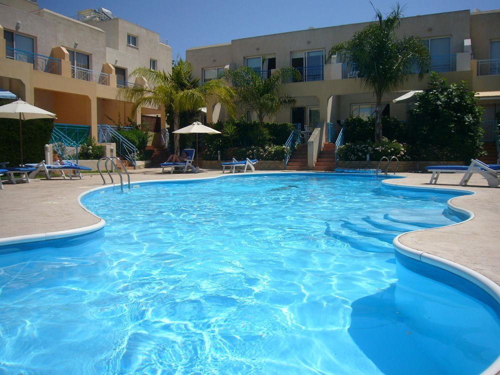Blue Oasis Gardens Apartment Limassol Exterior photo