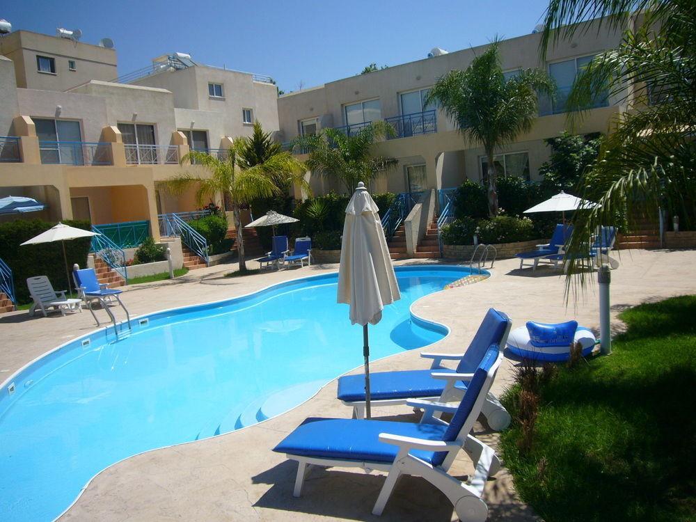 Blue Oasis Gardens Apartment Limassol Exterior photo