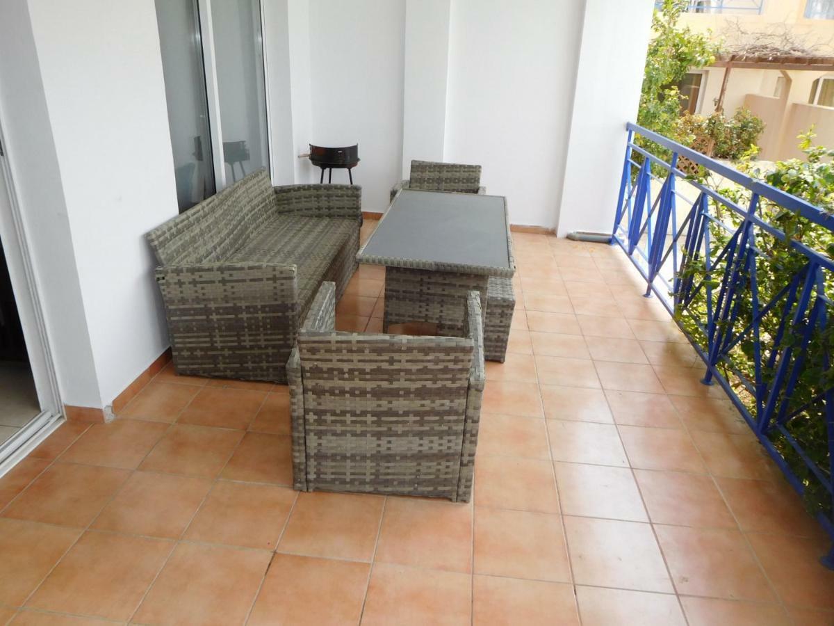 Blue Oasis Gardens Apartment Limassol Exterior photo