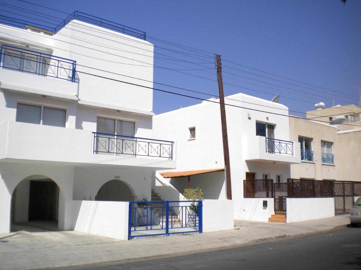Blue Oasis Gardens Apartment Limassol Exterior photo
