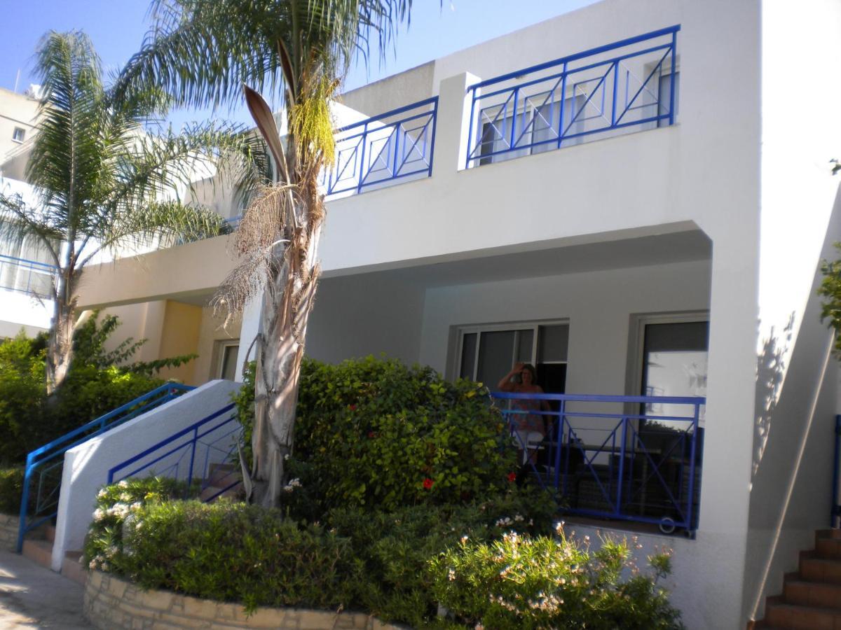 Blue Oasis Gardens Apartment Limassol Exterior photo